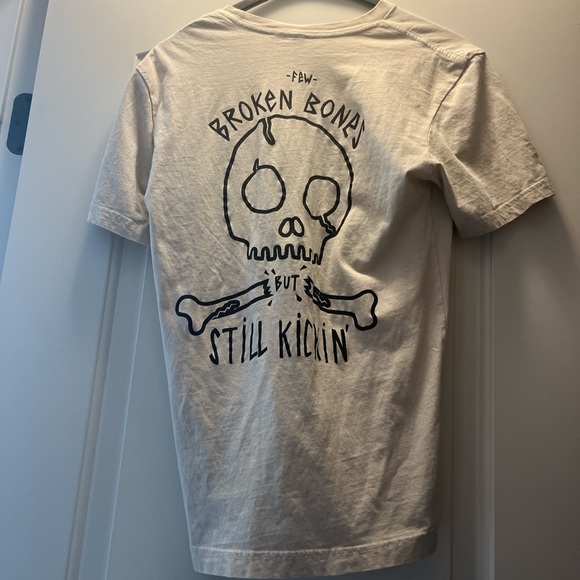 H&M DIVIDED Tan Unisex Skull T- Shirt - Picture 2 of 2